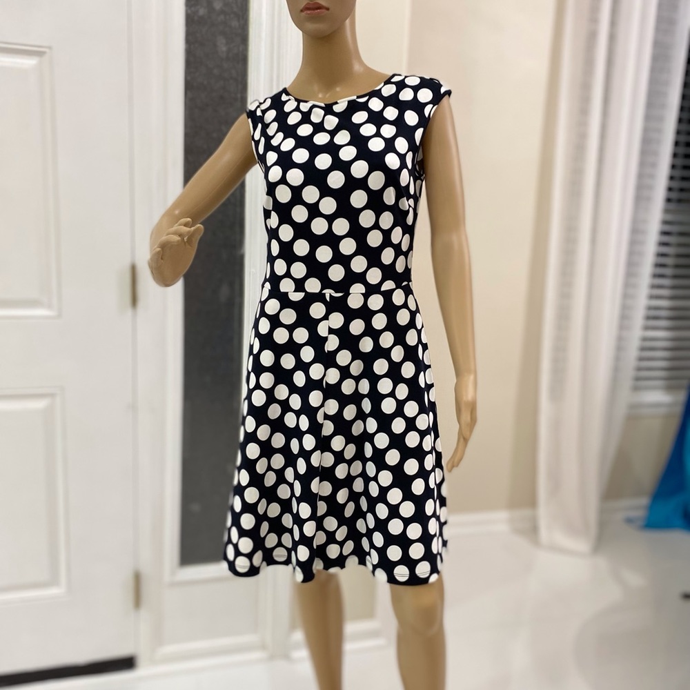 New York & co. Sleeveless black and white Polka dot dress